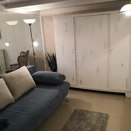 아파트 Unique Baroque Style Flat